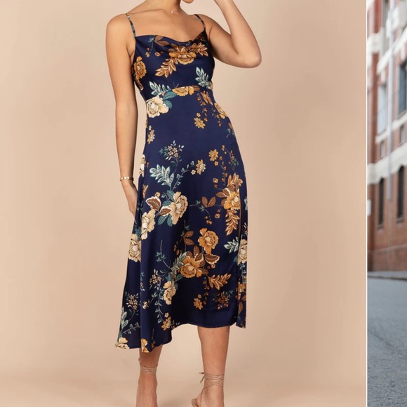 Petal & Pup Navy Blue Silk Floral dress. US size 6 - Picture 8 of 9